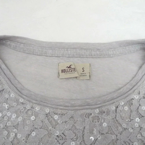 Hollister Sequin Shine Crop Top Size Small - Picture 7 of 7